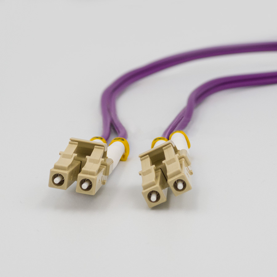 پچ کورد فیبر نوری مالتی مود نگزنس OM4 2LC-2LC